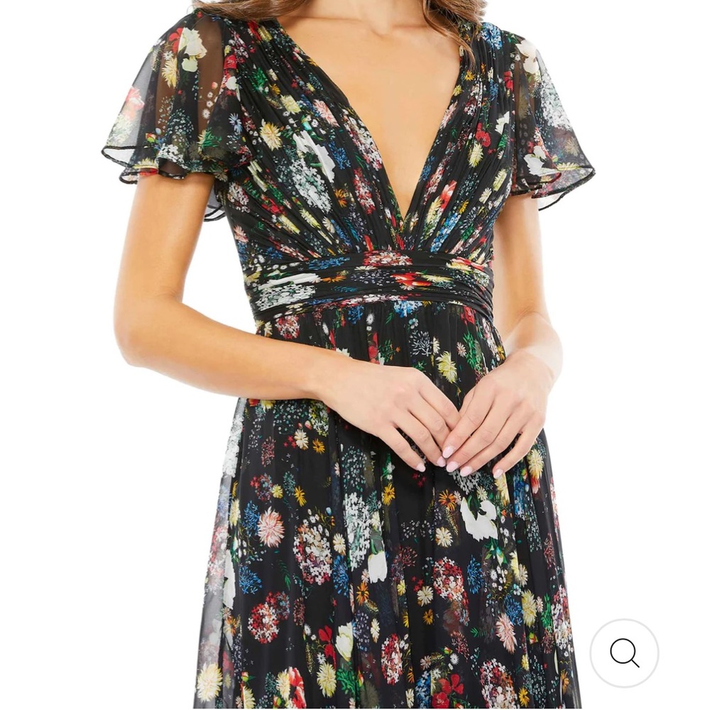 Mac Duggal Black Floral Maxi Dress with V-Neck and Flutter Sleeves